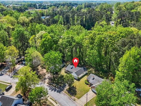 2139 Briar Glen Ln SW, Atlanta, GA 30331