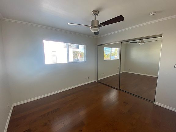 3rd image of 1922 S Penmar Ave #5