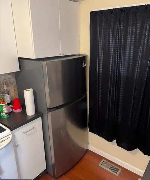 137 High St E #A — Photo 3