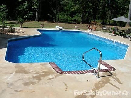 20x40 heated pool!
