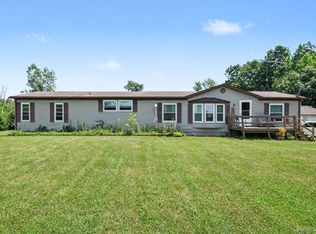 4242 Skelton Rd, Columbiaville, MI 48421