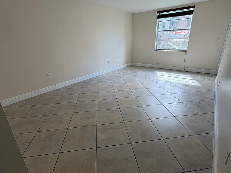 5625 W 20th Ave #111 — Photo 4