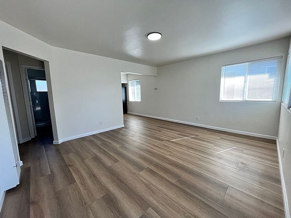 3rd image of 651-659 W Blossom Way #655