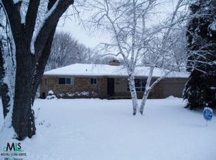 6316 Donaldson Dr, Troy, MI 48085