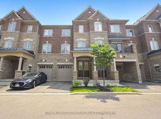 31 Faye St, Brampton, ON L6P 4M9