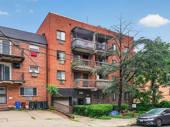 140-44 34th Ave #2C, Flushing, NY 11354