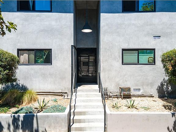 2nd image of 354 4th Ave #4