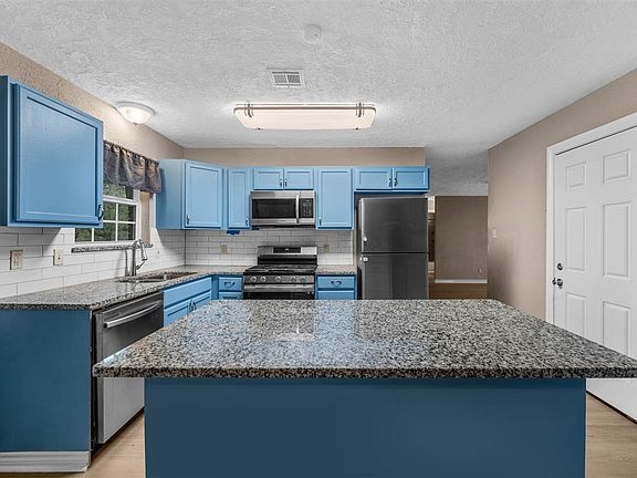 5th image of 1709 NW 50th St