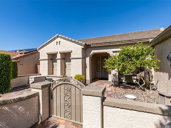 3rd image of 2112 King Mesa Dr
