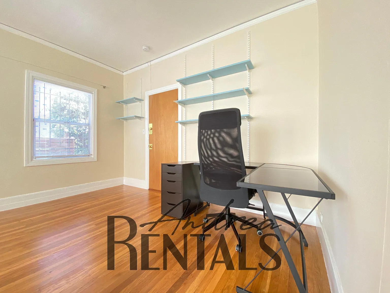 Studio, 400 sqft, $1,850 — Photo 3