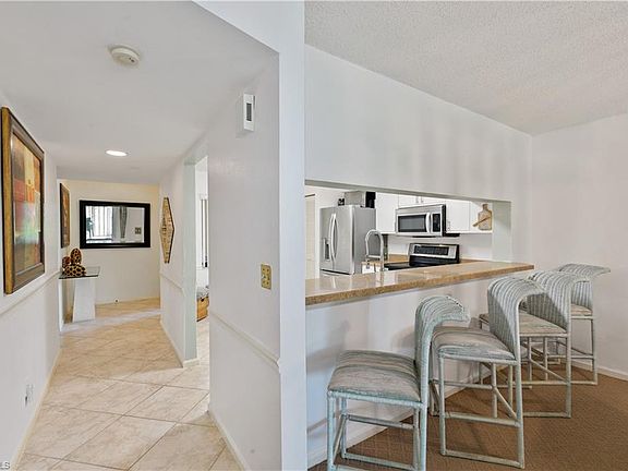 5th image of 5767 Deauville Cir APT D208