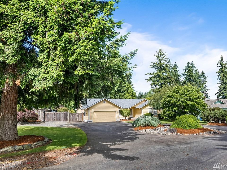 1st image of 7522 52nd Ave E