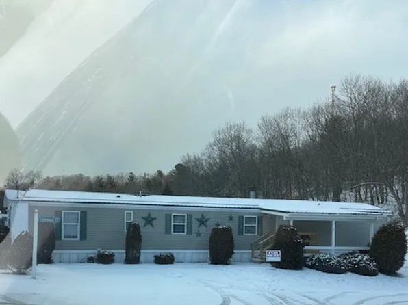 1101 Willow Dr, Clearfield, PA 16830