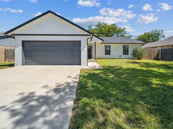 11807 E 83rd St N, Owasso, OK 74055