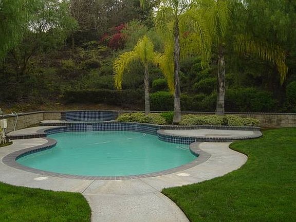 Your own pool and spa!