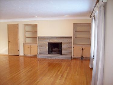 3rd image of 952 Parkview Dr