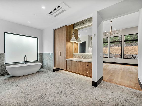 4th image of 9278 Brae Rd