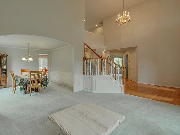 2nd image of 16325 SE 266th Pl