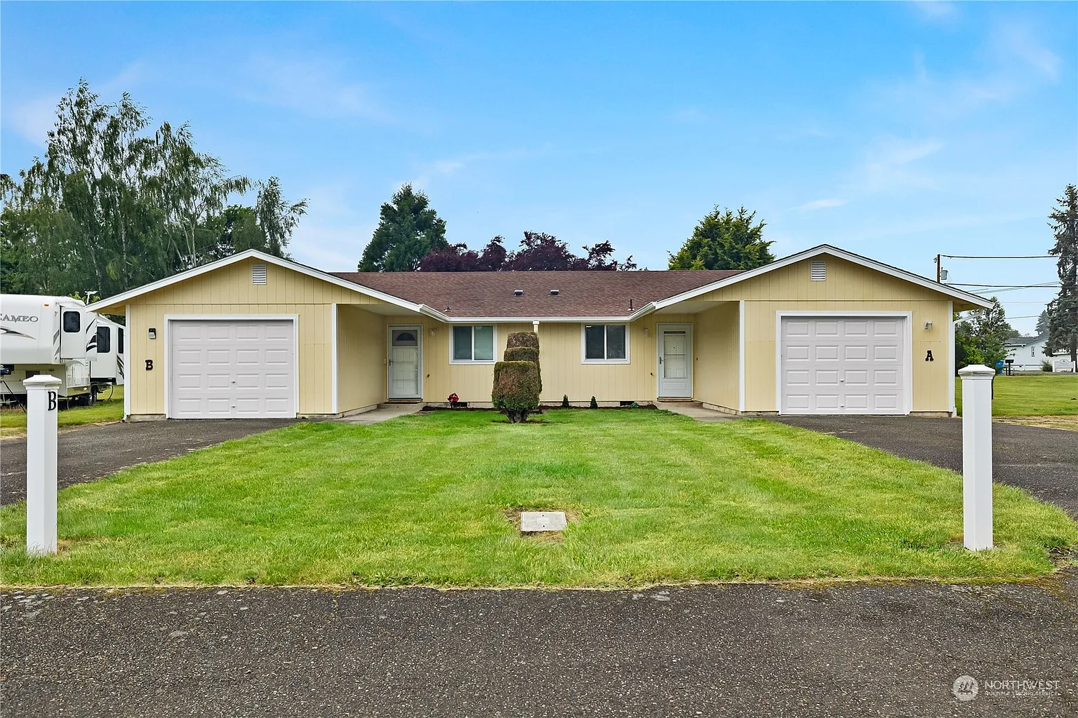 10905 Kuhlman Road SE photo 1