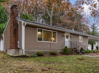 87 North St, Leominster, MA 01453