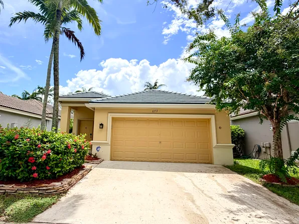 673 Conservation Dr, Fort Lauderdale, FL 33327