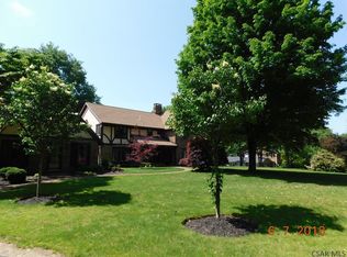 201 Delta Dr, Johnstown, PA 15904