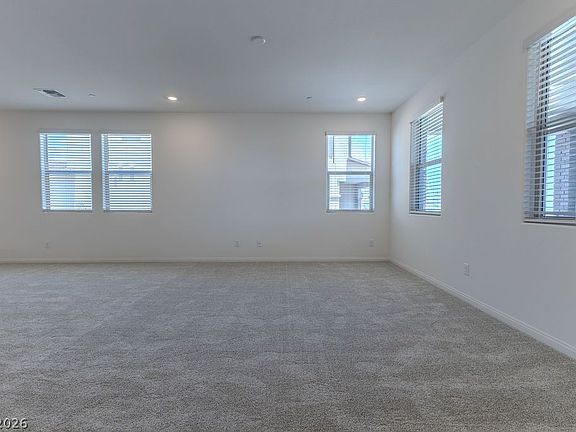 2nd image of 100 Hornbeck Ln