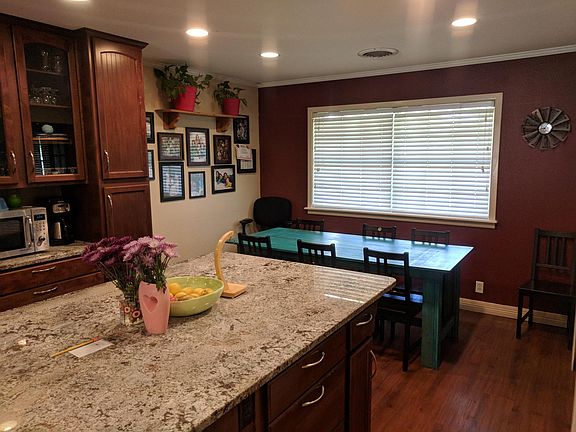 Dining area comfortable seats 8