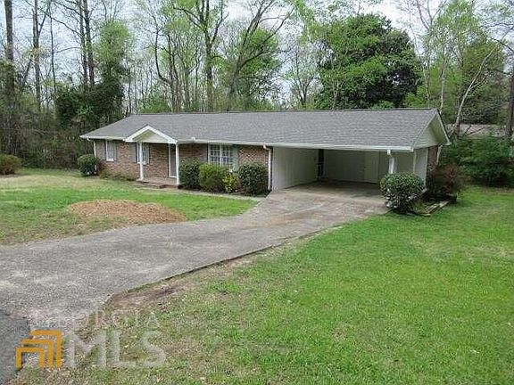 3rd image of 55 Greenwood Ln