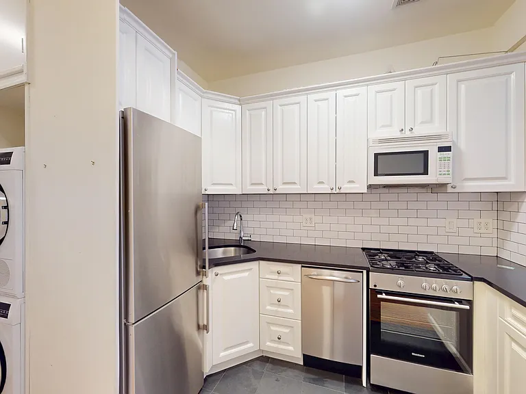 312 E 90th St #5E — Photo 14