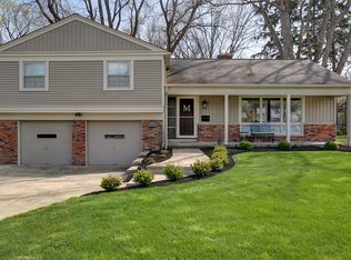 20029 Mercedes Ave, Rocky River, OH 44116