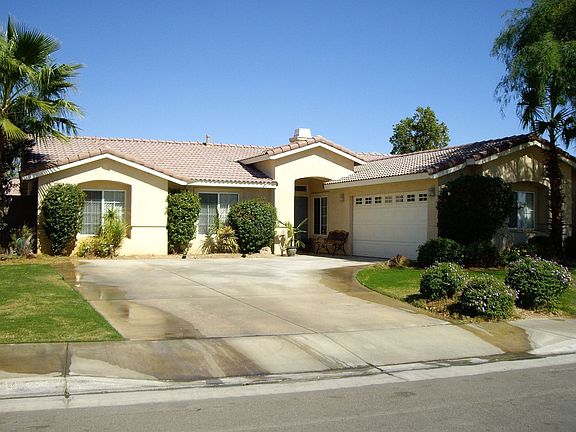 2nd image of 78850 Wakefield Cir