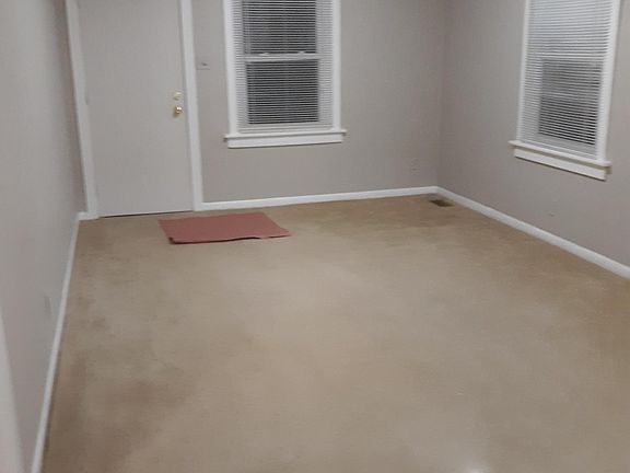 3rd image of 717 S 24th St