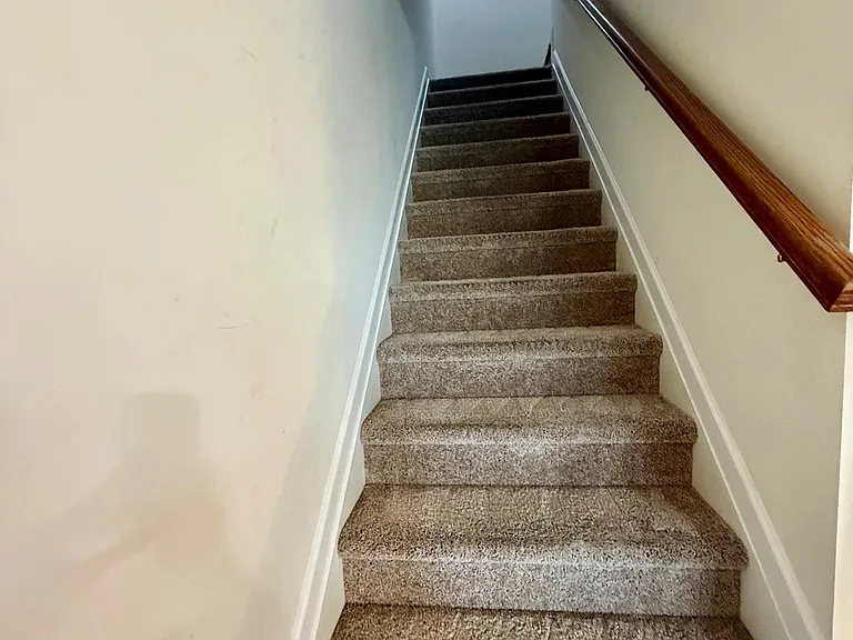 7021 Broughton Ln — Photo 11
