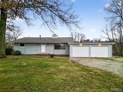 2903 Airport Rd, Godfrey, IL, 62035