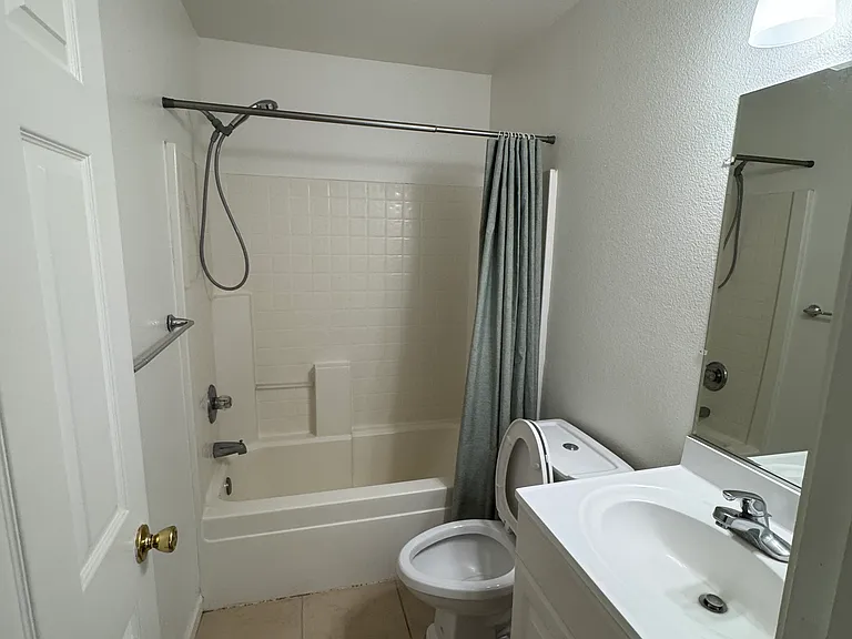 2901 Godman Ave #1 — Photo 17