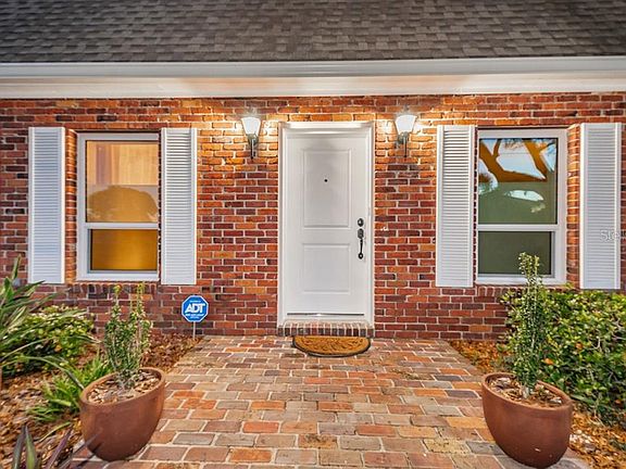 5th image of 2172 Dolphin Blvd S