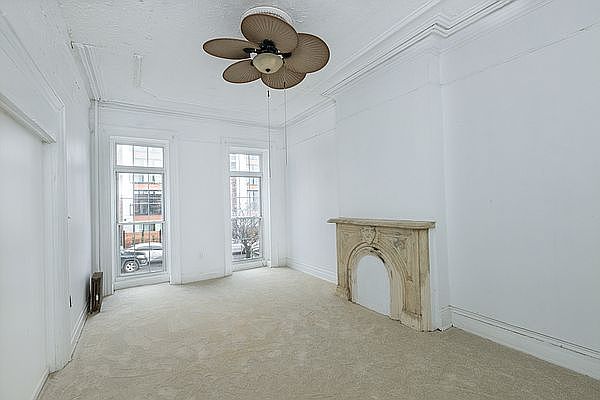 1st image of 206 Quincy St Floor 1