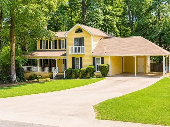 392 Princeton Way, Lawrenceville, GA 30044