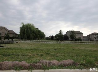 6832 N Water Oak Dr, Edwards, IL 61528