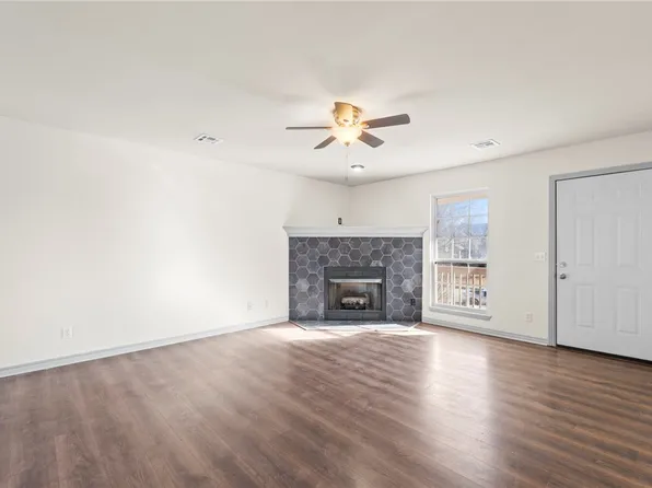 6001 W Knoll View Way, Rogers, AR 72758