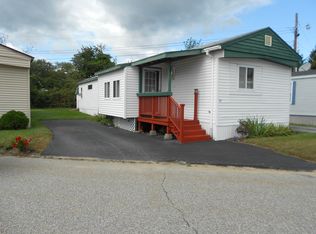 43 Gary Ave, Hooksett, NH 03106