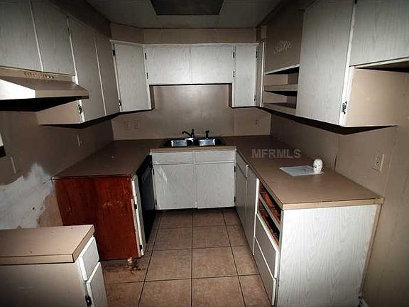 4th image of 2310 Juno Ave