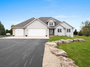 8992 Mulligan Way, Pound, WI 54161