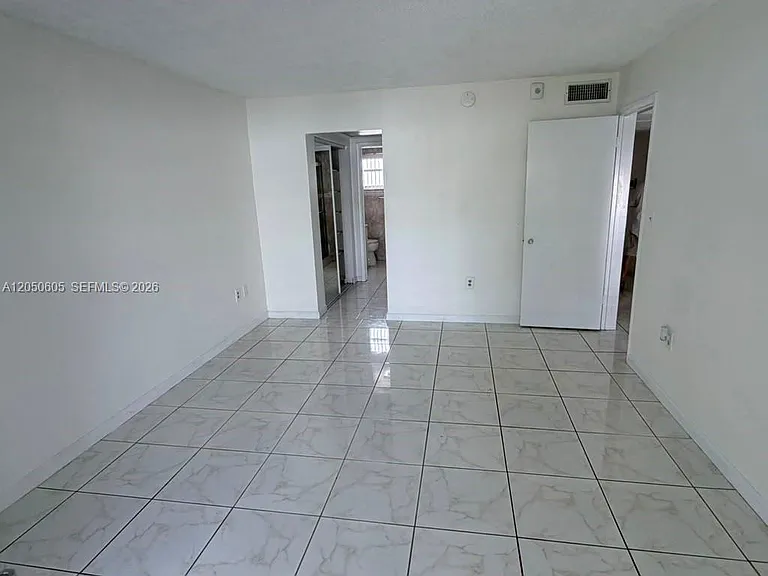 19051 NE 2nd Ave #1503 — Photo 9