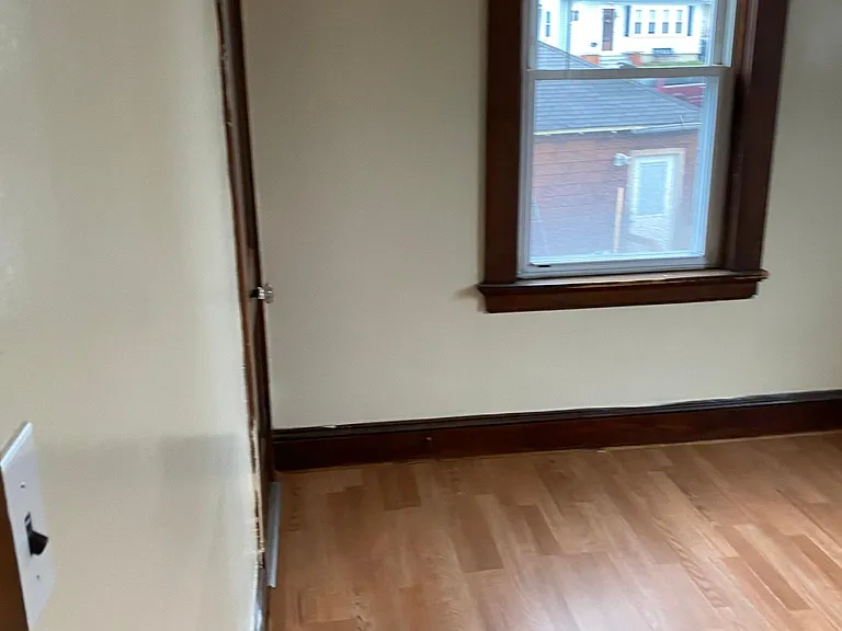 55 Gough Ave #2 — Photo 13