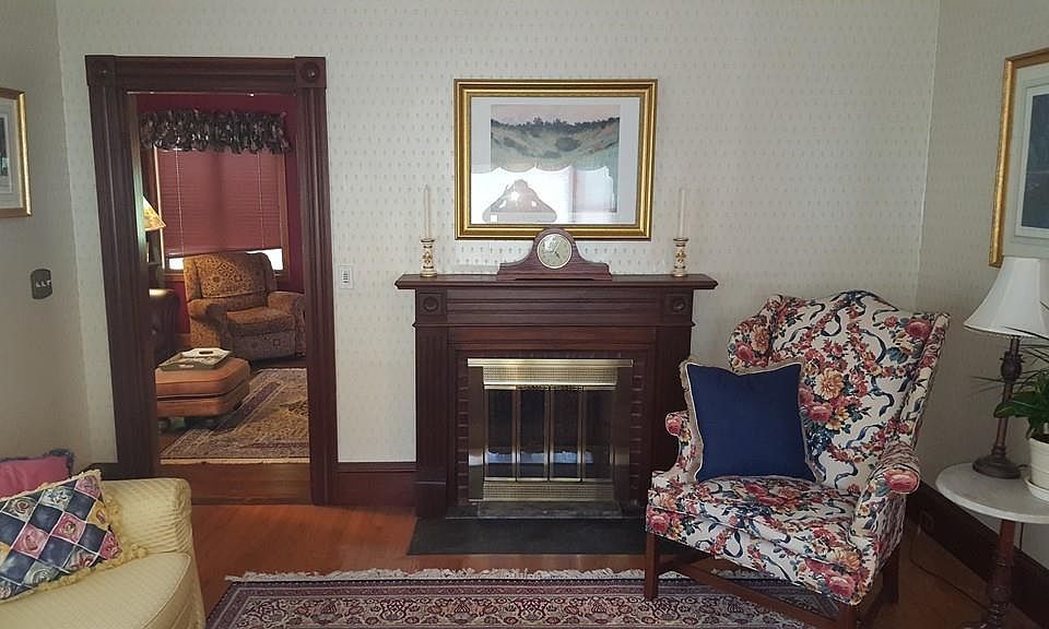 103 Dale St, Dedham, MA 02026 Zillow