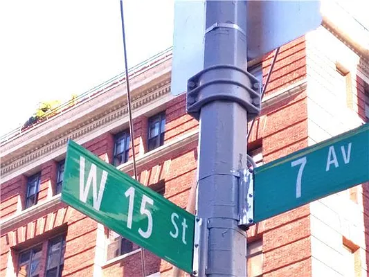 Rented by Bank Neary | media 18