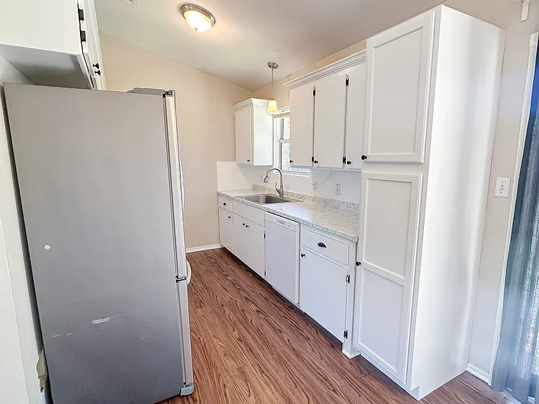 6861 NW Willow Springs Dr — Photo 5