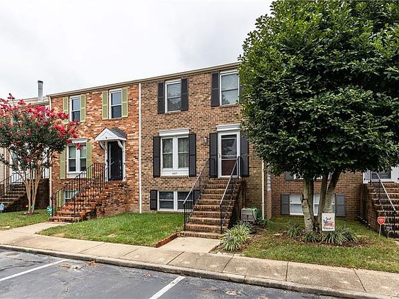 2nd image of 8407 Shannon Green Ct